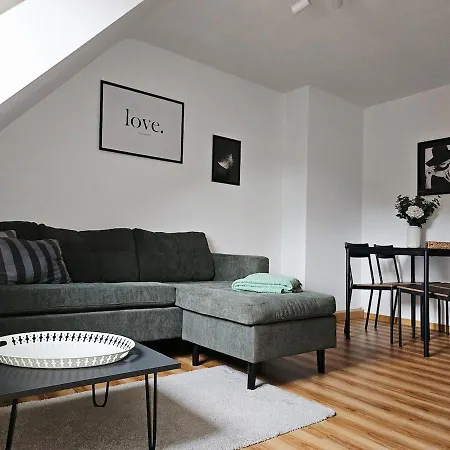 K7 - Balkon - 2 Schlafzimmer Apartmán Würzburg